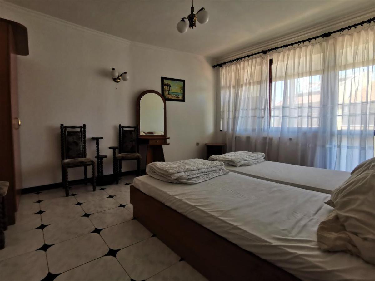 Lazur Seaview Apartment بوموري المظهر الخارجي الصورة